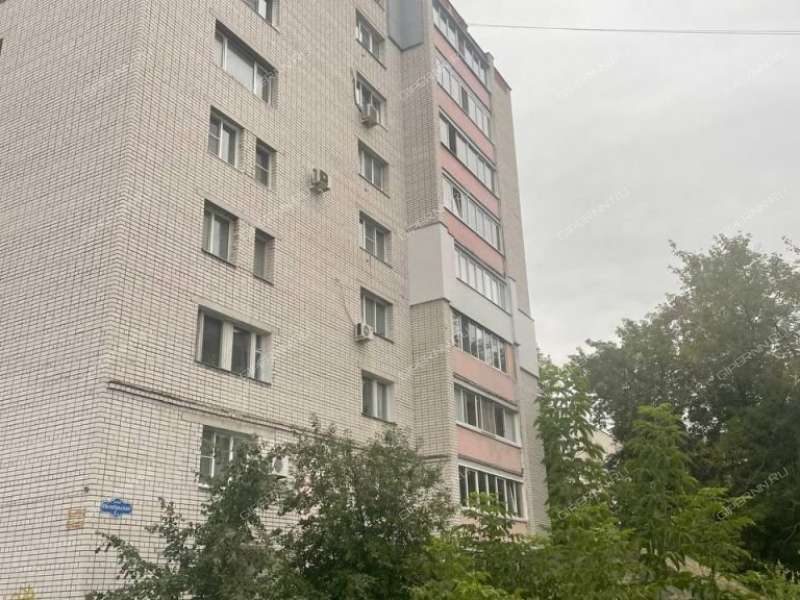 трёхкомнатная квартира на Октябрьской улице дом 5б город Дзержинск