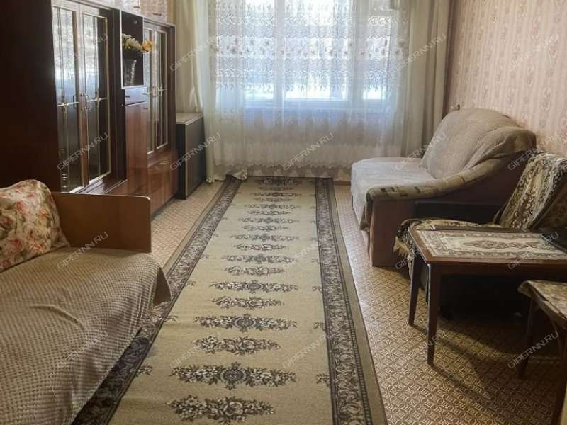 двухкомнатная квартира на проспекте Бусыгина дом 9