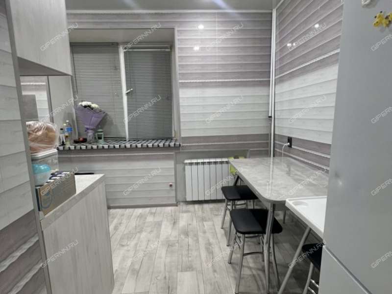 двухкомнатная квартира на Школьная ул. дом 28 село Чернуха