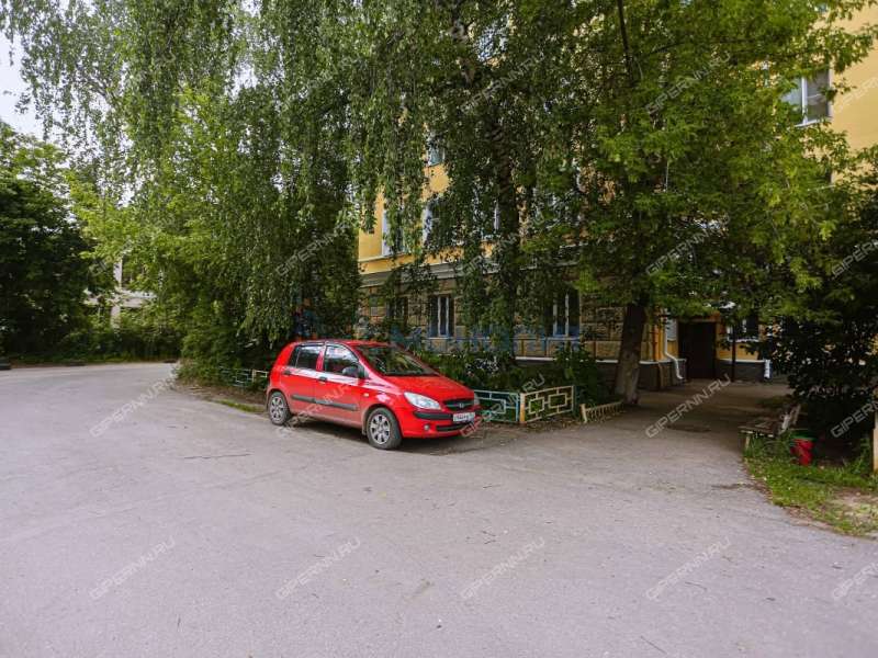 трёхкомнатная квартира на улице 50-летия Победы дом 6/2