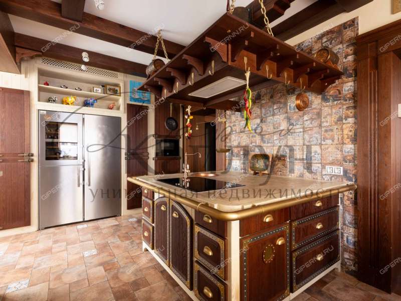 пятикомнатная квартира на улице Семашко дом 12