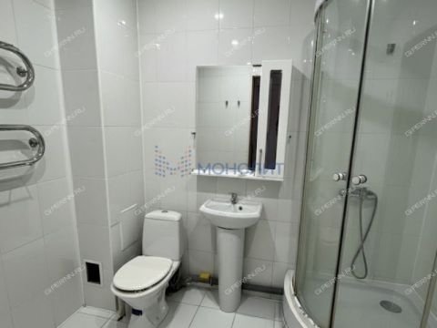 1-komnatnaya-ul-sergeya-akimova-d-25a фото