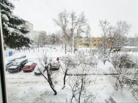 3-komnatnaya-ul-ivana-chugurina-d-1 фото