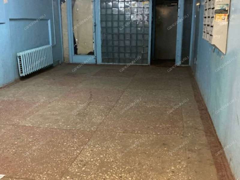 комната в доме 3 на улице Страж Революции