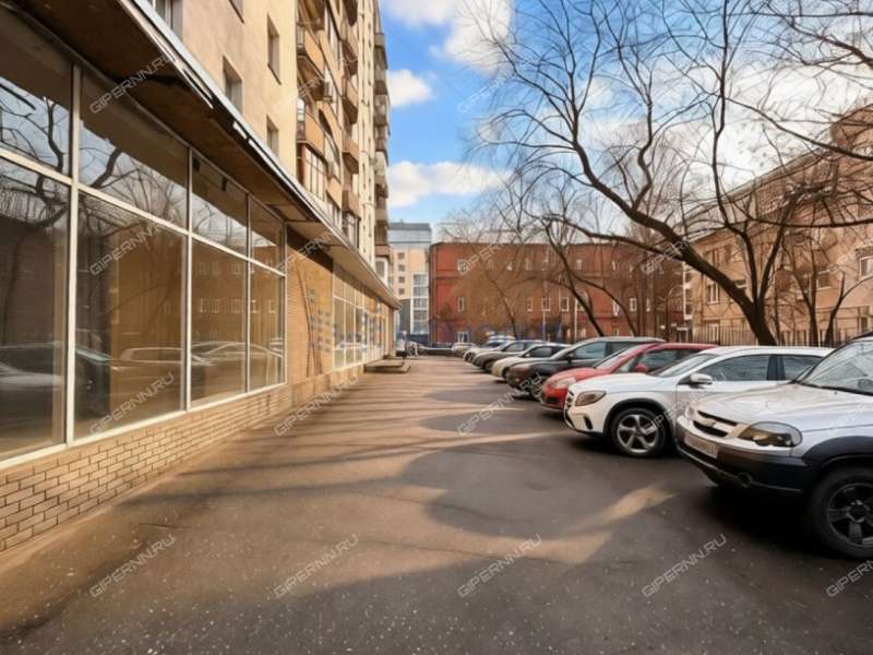 помещение под офис, торговую площадь на улице Нестерова