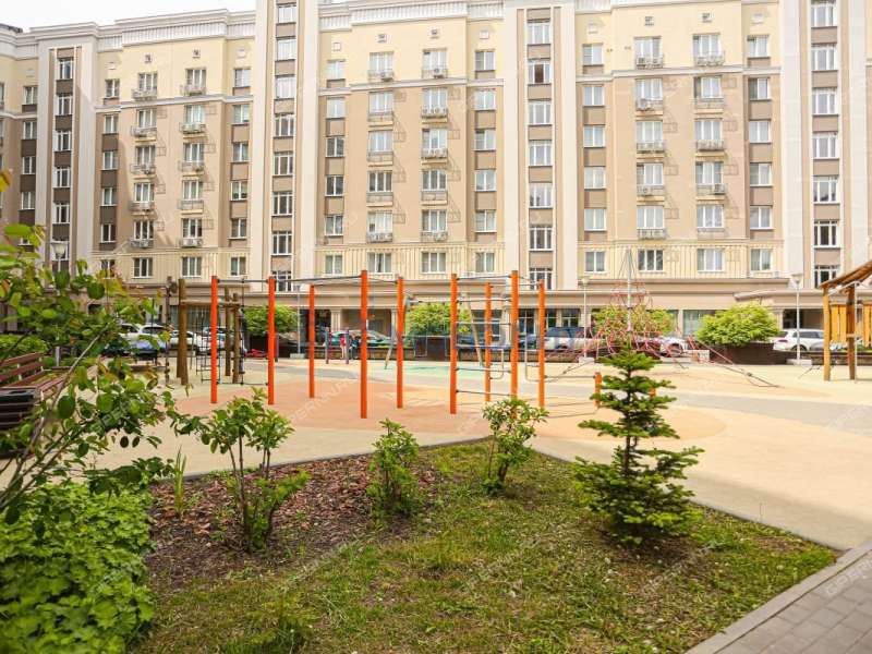 трёхкомнатная квартира на улице Максима Горького дом 70