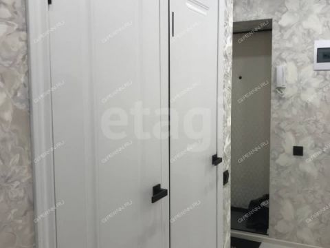 2-komnatnaya-ul-volodarskogo-d-4 фото