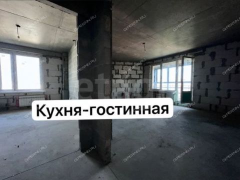 3-komnatnaya-ul-poltavskaya-d-15 фото