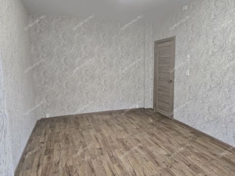 2-komnatnaya-ul-geroya-kosheleva-d-5 фото