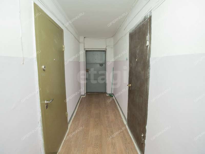 двухкомнатная квартира на улице Мирошникова дом 3б