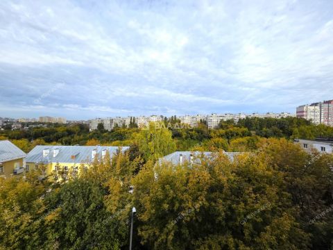 3-komnatnaya-ul-yablonevaya-d-14a фото