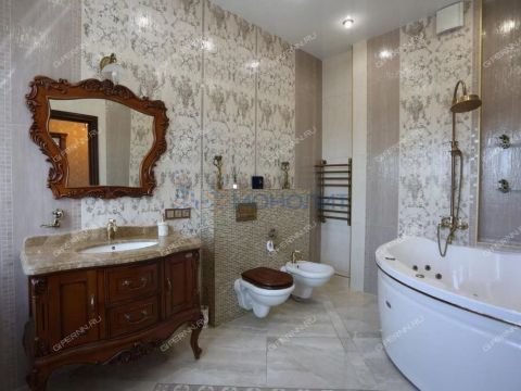 kottedzh-derevnya-blizhnekonstantinovo-ul-geroya-borisova-d-32 фото