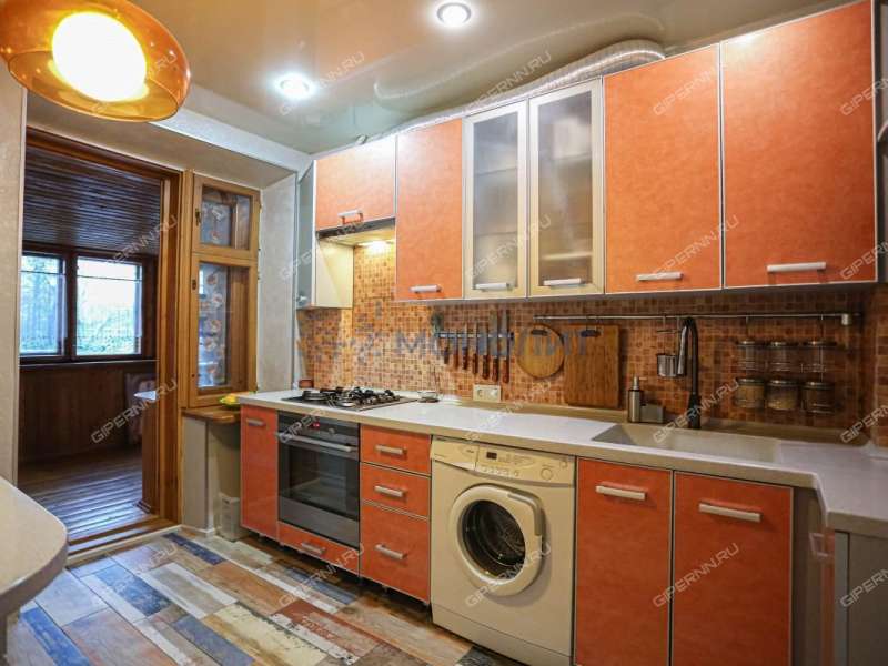 трёхкомнатная квартира на Сормовском шоссе дом 12