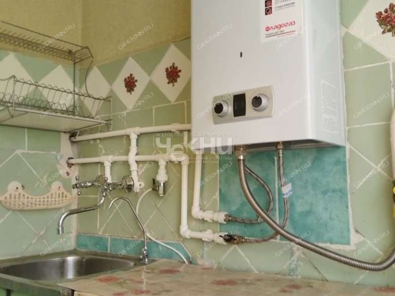 трёхкомнатная квартира на Автомеханической улице дом 10