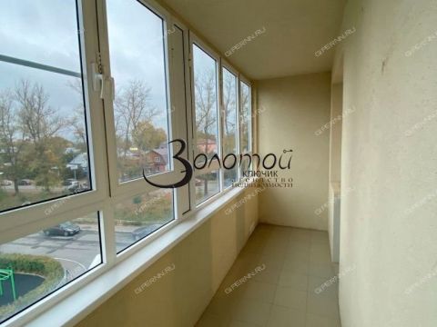 2-komnatnaya-ul-cvetochnaya-d-13-1 фото