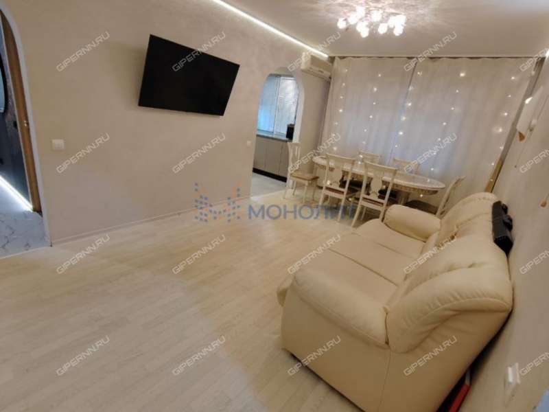 трёхкомнатная квартира на улице Гаугеля дом 21