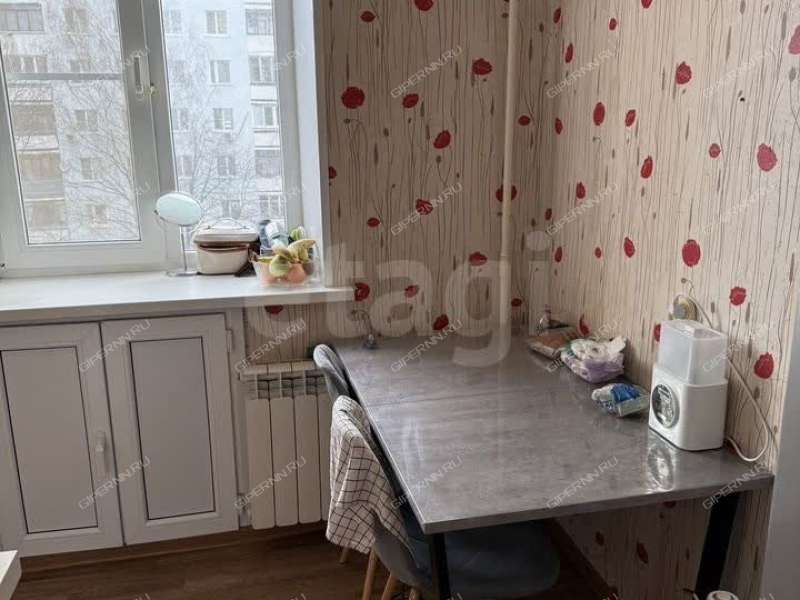 трёхкомнатная квартира на улице Карбышева дом 7