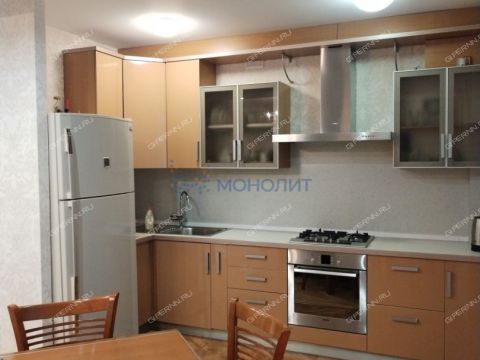 4-komnatnaya-ul-40-let-oktyabrya-d-5b фото