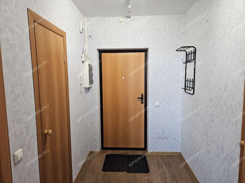 однокомнатная квартира на Бурнаковской улице дом 93