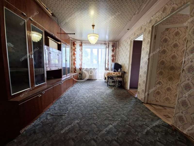 трёхкомнатная квартира на улице Дружбы дом 19 к1