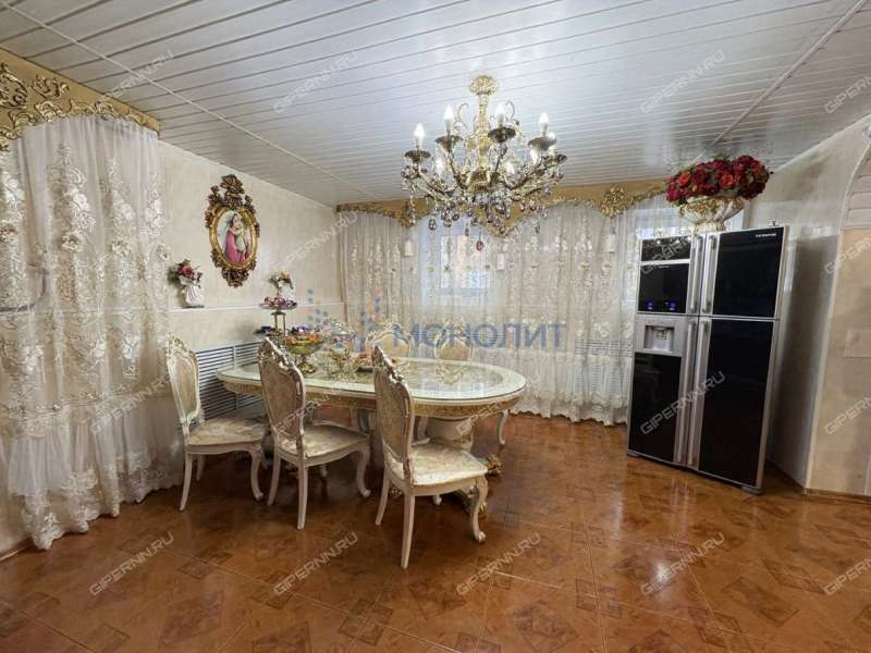 дом на Тростниковой улице