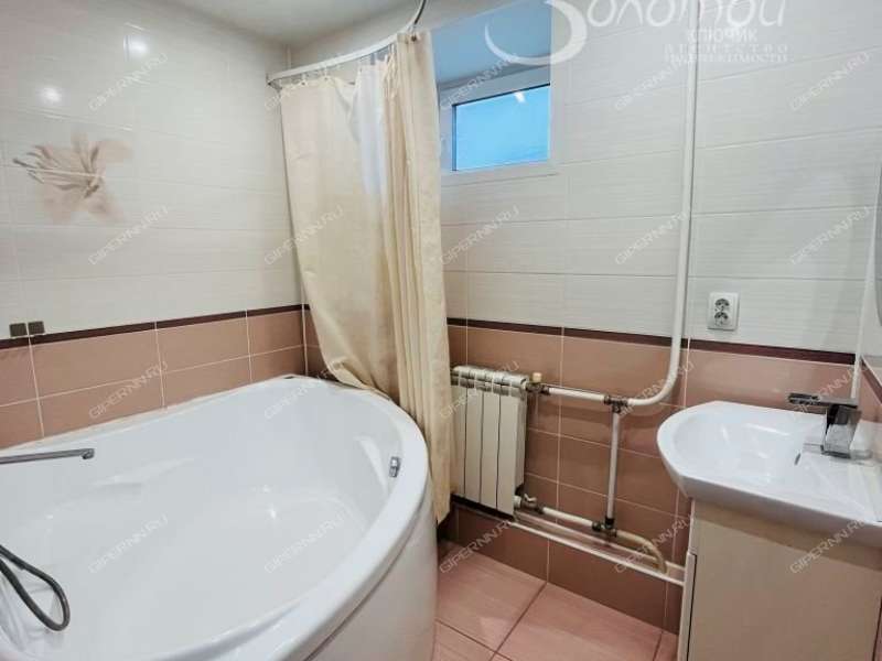 двухкомнатная квартира на проспекте Гагарина дом 107