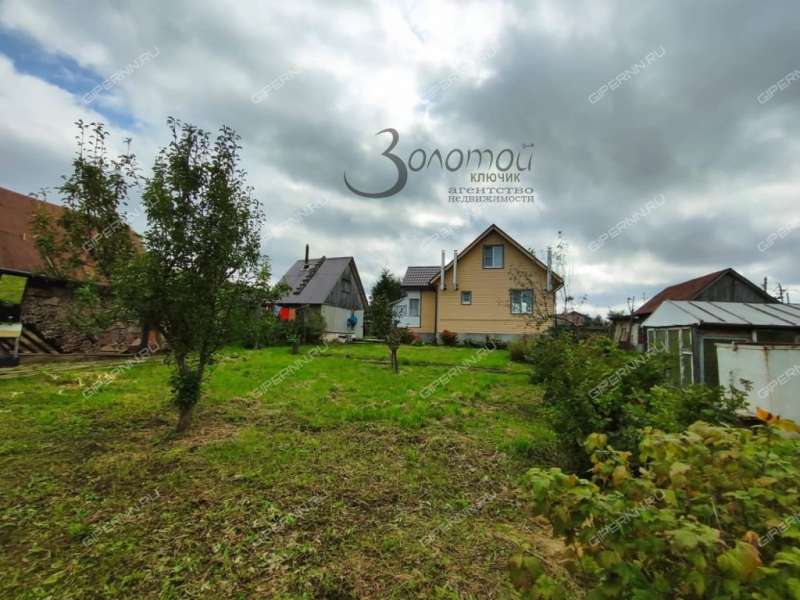 дом на улице Центральная деревня Успенское 1-е