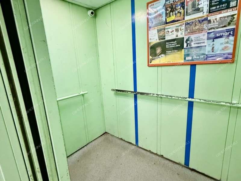 двухкомнатная квартира на улице Героя Шнитникова дом 3