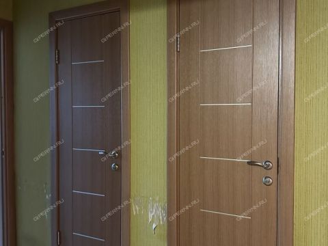 3-komnatnaya-ul-strokina-d-9 фото