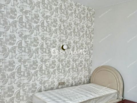 2-komnatnaya-ul-eniseyskaya-d-1a фото