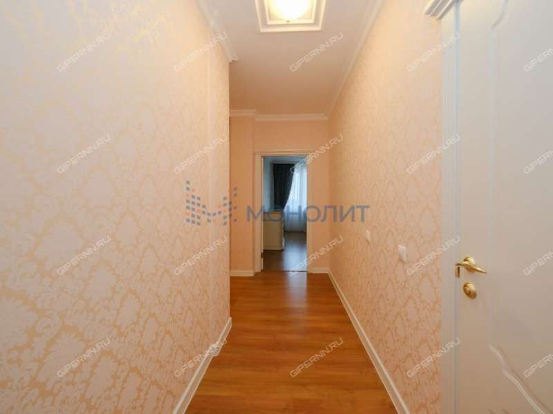 трёхкомнатная квартира на улице Родионова дом 195 к2