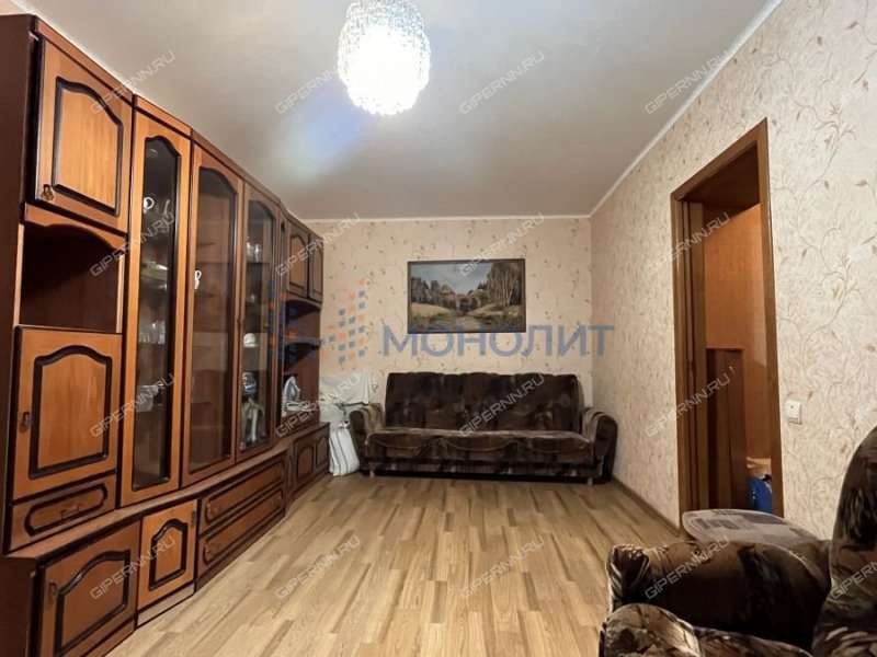 трёхкомнатная квартира на улице Ванеева дом 116