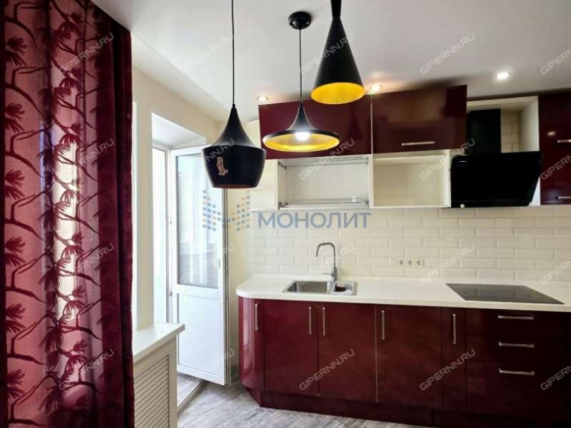 трёхкомнатная квартира на улице Композитора Касьянова дом 1