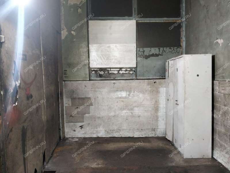 помещение под склад на Молодёжном проспекте