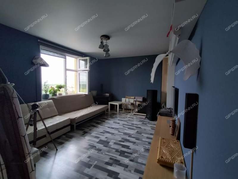 трёхкомнатная квартира на улице Островского дом 15