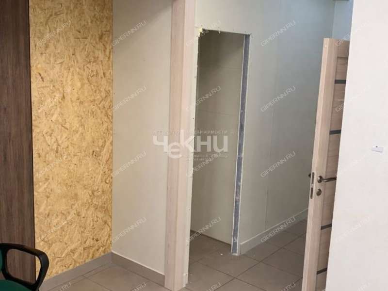 помещение под помещение свободного назначения на проспекте Ленина