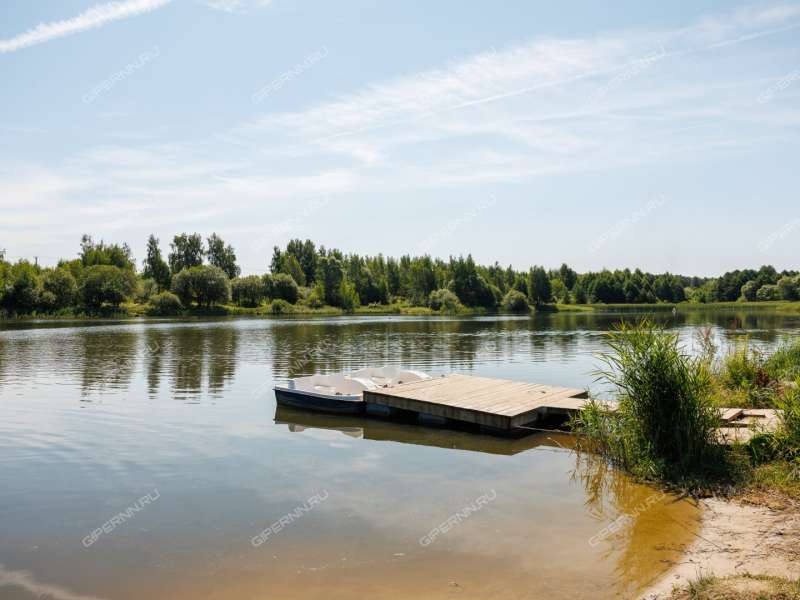 дом на Ромашковая деревня Крутая