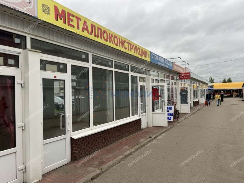 помещение под офис, торговую площадь на улице Плотникова