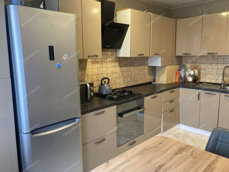 однокомнатная квартира на Окском съезде дом 1