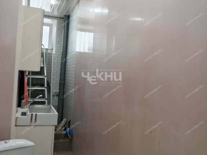 трёхкомнатная квартира на Центральной улице дом 9 рабочий посёлок Гидроторф