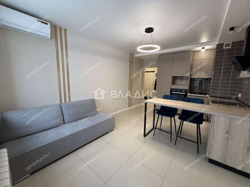 двухкомнатная квартира на улице Родионова дом 202/1