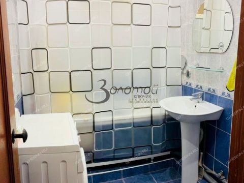 3-komnatnaya-ul-geroya-shnitnikova-d-2 фото