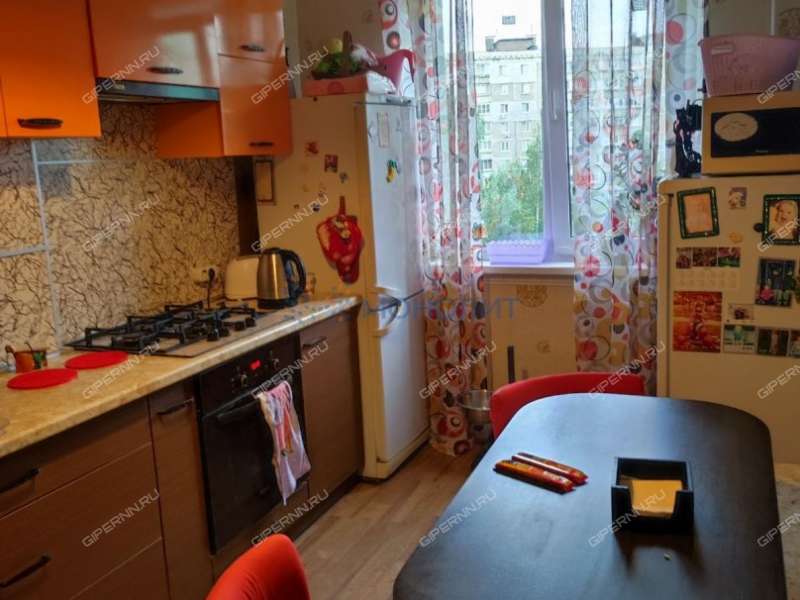 трёхкомнатная квартира на Гордеевской улице дом 56