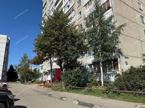 2-komnatnaya-prosp-busygina-d-48 фото