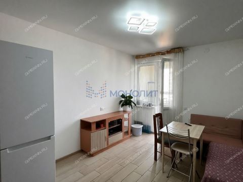 2-komnatnaya-prosp-geroev-donbassa-d-8 фото