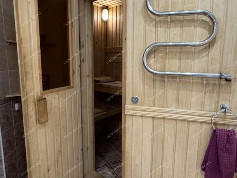 трёхкомнатная квартира на Кстовской улице дом 21 город Кстово