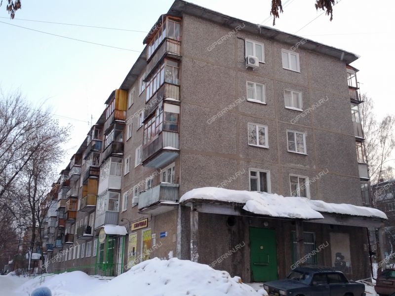 помещение под помещение свободного назначения, торговую площадь на улице Бориса Корнилова