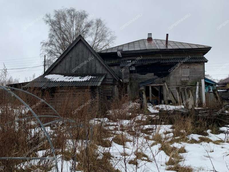 двухкомнатная квартира на  дом 26 село Михайловское