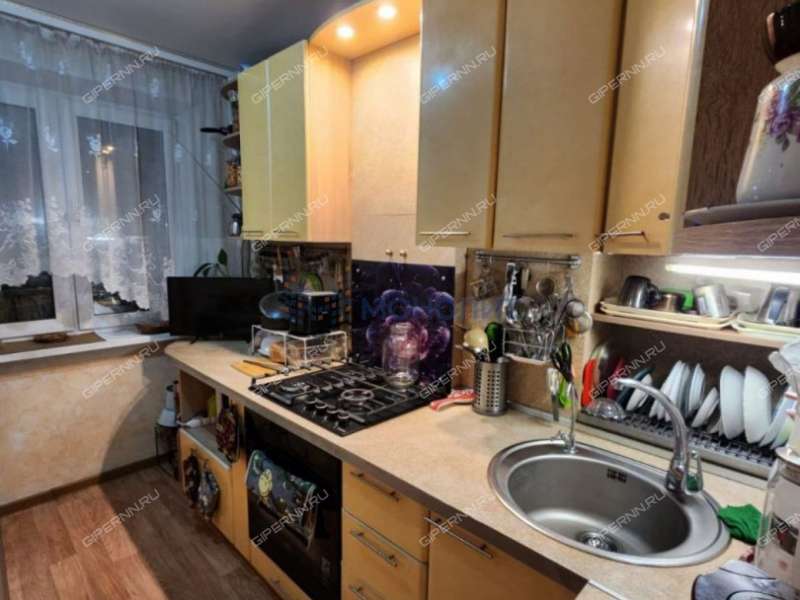 трёхкомнатная квартира на Ковалихинской улице дом 72