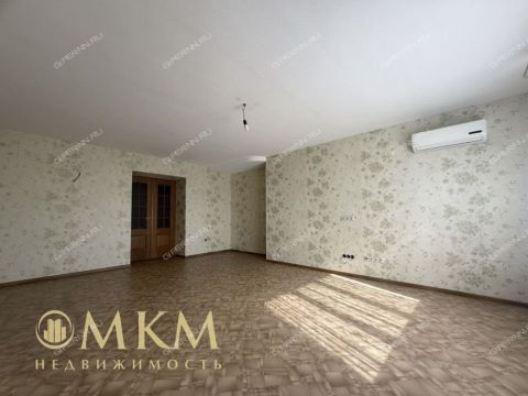 5-komnatnaya-ul-plotnikova-d-4 фото